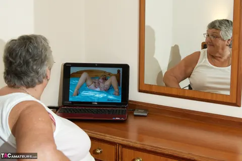 BBW Doctor in Lingerie and Glasses Strips and Poses – photo 18 of 20