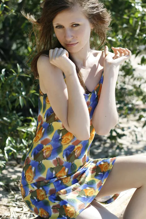 Woman Undresses and Poses in Multiple Positions – photo 18 of 21