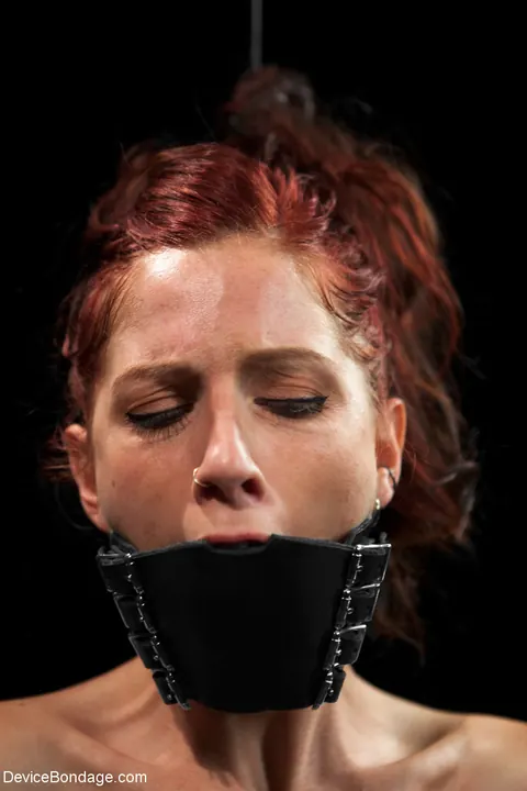 Claire Adams: Tattooed Redhead MILF in Latex Gets Fucked in Bondage – photo 16 of 17