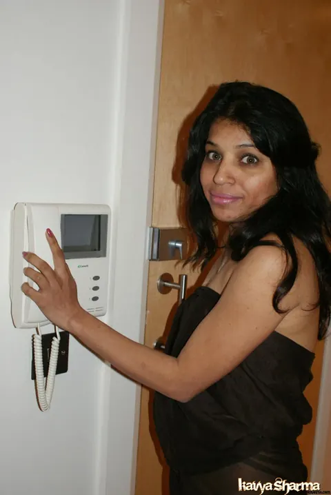Kavya Sharma: Indian MILF Strips Out of Her Sheer Skirt – photo 1 of 12