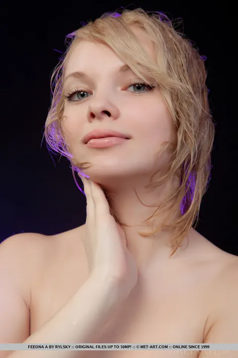Feeona A: European Blonde Strips Off Her Skirt Outdoors and Poses Nude – photo 17 of 18