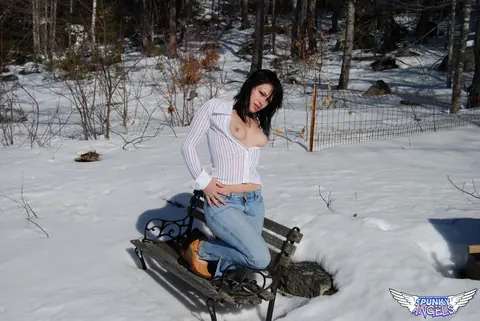 Emily Love: Brunette with Natural Tits Poses in Jeans Outdoors – photo 5 of 12