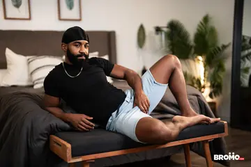 Two Men Kiss Before Interracial Group Sex