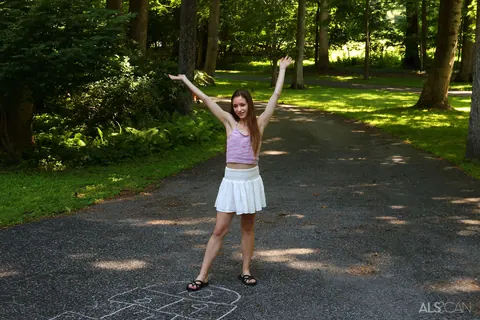 Nadia Noja: Brunette Pisses on Driveway and Spreads Outdoors – photo 2 of 16