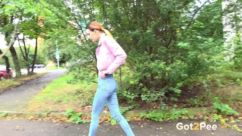 Adele Unicorn: Skinny European Brunette Lowers Jeans to Pee Outdoors – photo 14 of 15