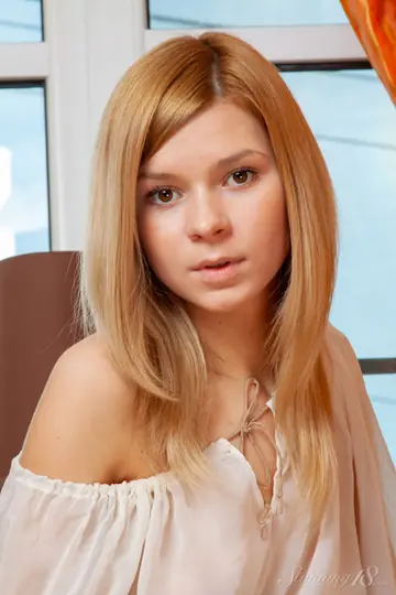 Blonde PAWG Bares All on the Office Desk