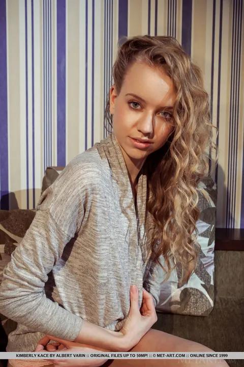 Kimberly Kace: Slim European Blonde Strips and Spreads Her Legs – photo 1 of 18