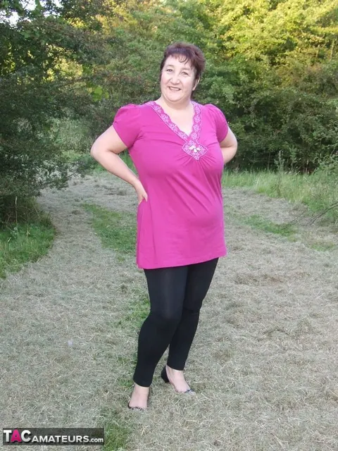 Kinky Carol: Curvy Mature Brunette Strips Out of Her Panties in the Forest – photo 1 of 20
