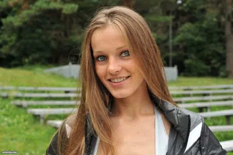 European Woman Poses Nude in a Public Outdoor Setting – photo 4 of 16