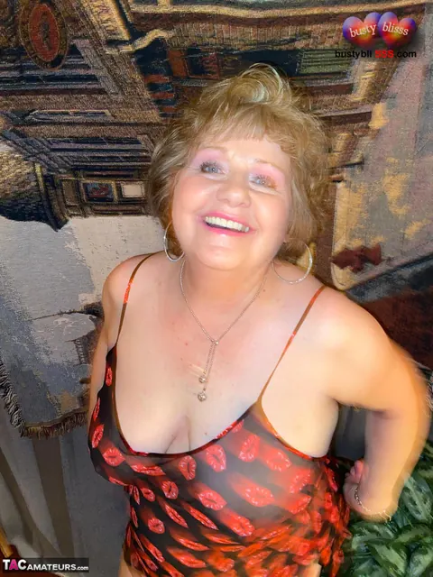 Bustybliss: Mature BBW with Big Tits Fucks in Lingerie – photo 13 of 16