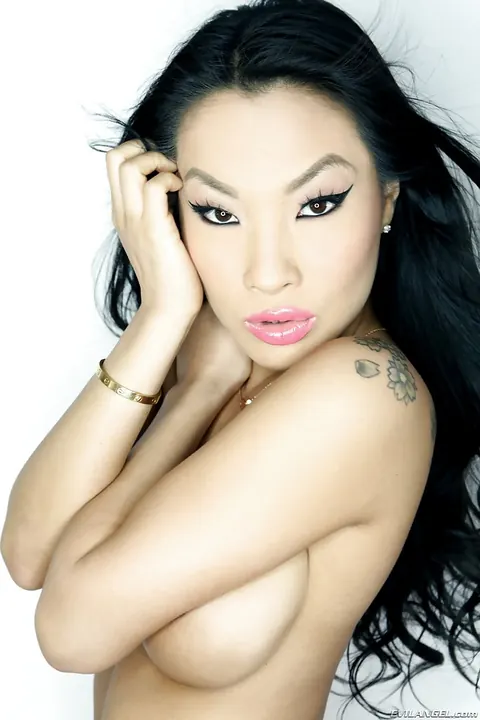 Asa Akira: Asian Brunette in Lingerie and Heels Spreads Wide – photo 14 of 14