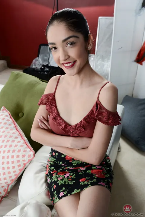 Jericha Jem: Petite Latina Brunette Strips and Spreads Her Hairy Pussy – photo 1 of 21