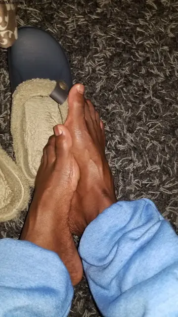 Man Strips Nude and Poses for Solo Gallery