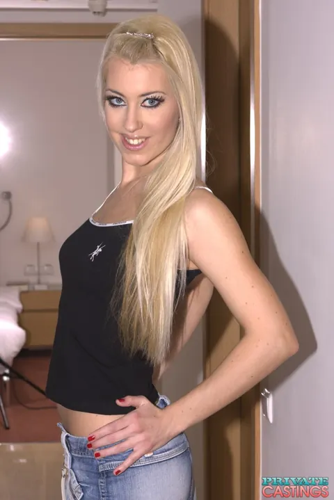 Valentina Rossi: Busty Czech MILF Sucks and Rides Her Partner in POV – photo 7 of 12