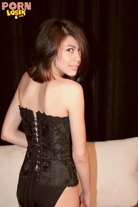 Heather Anne: Short-Haired Blonde Amateur Strips Off Her Corset Lingerie and Spreads – photo 3 of 17