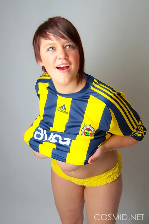 BBW with Big Tits Strips to Panties and Shows Her Curves – photo 7 of 16